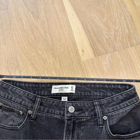 Abercrombie and Fitch The Mom High Rise Black Womens Size 27 Dark Straight Leg - Picture 15 of 16